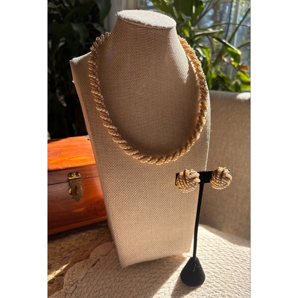 Vintage Avon Faux Pearl Gold Wire Twist Rope Necklace & Clip-On Earrings Set